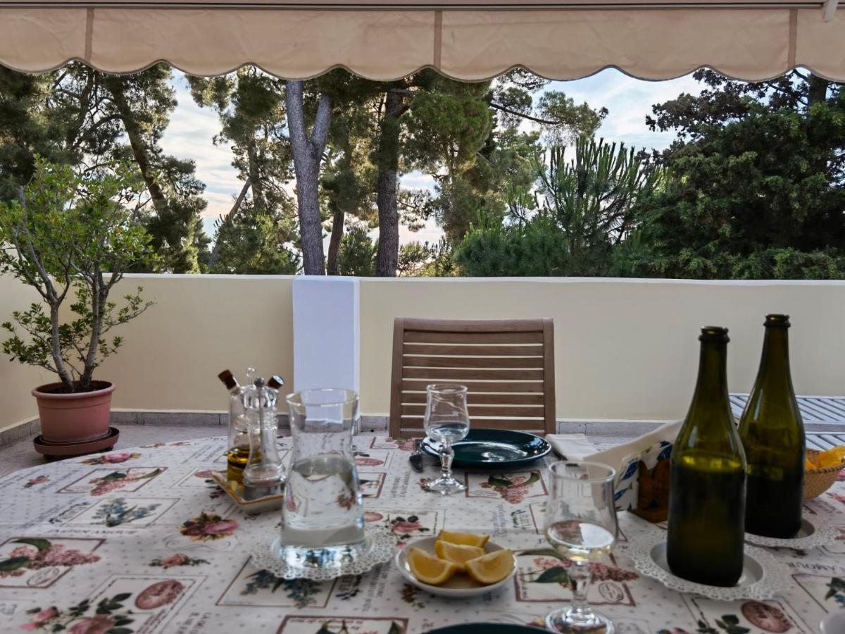 Aria Deluxe Superior 5 Star Apartment, Your Piece Of Heaven By The Sea & Park, With Sea & Park View Novigrad  Exterior photo